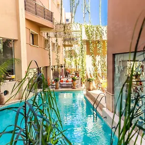 Dellarosa Boutique And Marrakesz